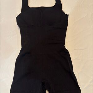 Seamless Black Shapewear Bodysuit Shorts